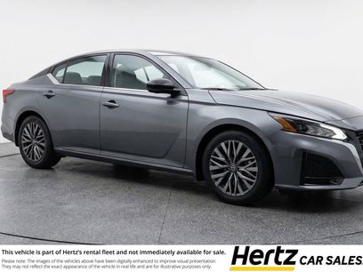 Used 2025 Nissan Altima 2.5 SV