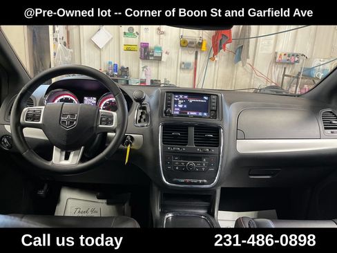 Used 2019 Dodge Grand Caravan GT FWD image 18