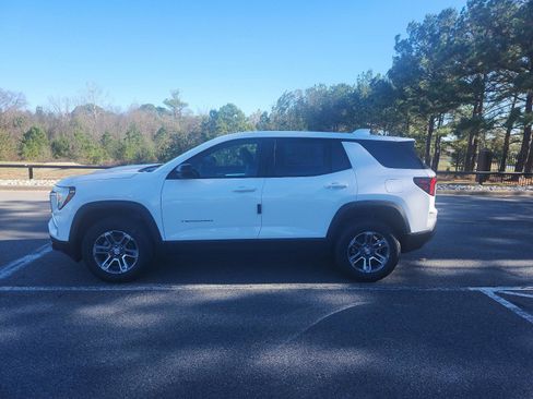 New 2026 GMC Terrain Elevation image 2