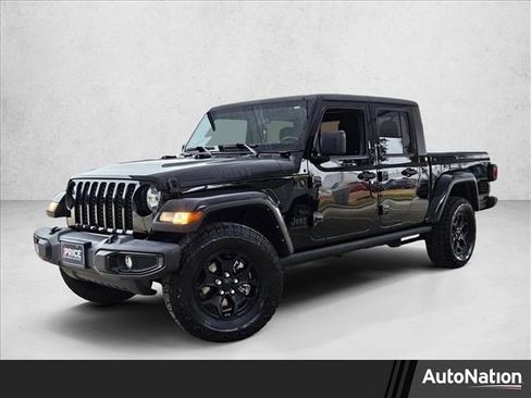 Used 2022 Jeep Gladiator Willys image 1