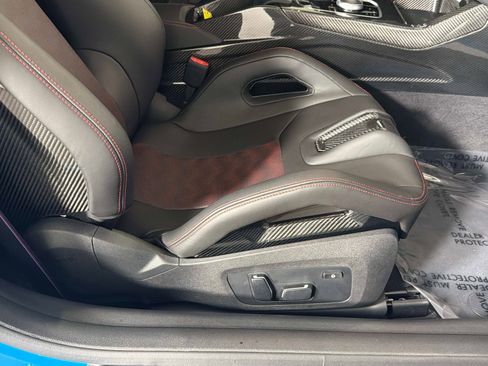 Used 2025 BMW M4 CS AWD/4WD image 25