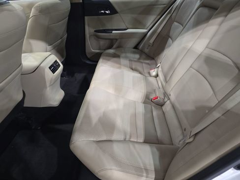 Used 2017 Honda Accord EX-L image 14