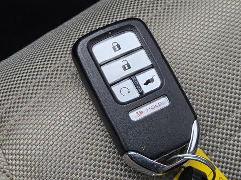 Used 2018 Honda CR-V EX image 36