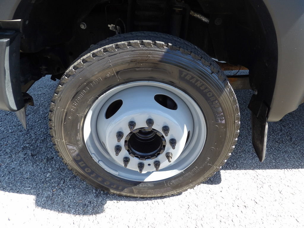 Used 2013 Ford F550 2WD SuperCab Super Duty image 62