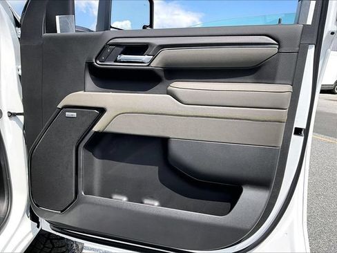 New 2026 Chevrolet Silverado 2500 ZR2 w/ LPO, Dark Essentials Package AWD/4WD image 28