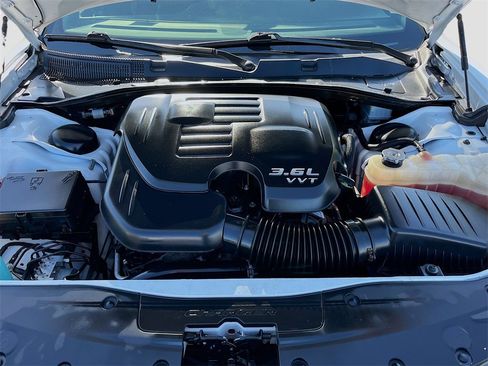 Used 2022 Dodge Charger SXT image 28