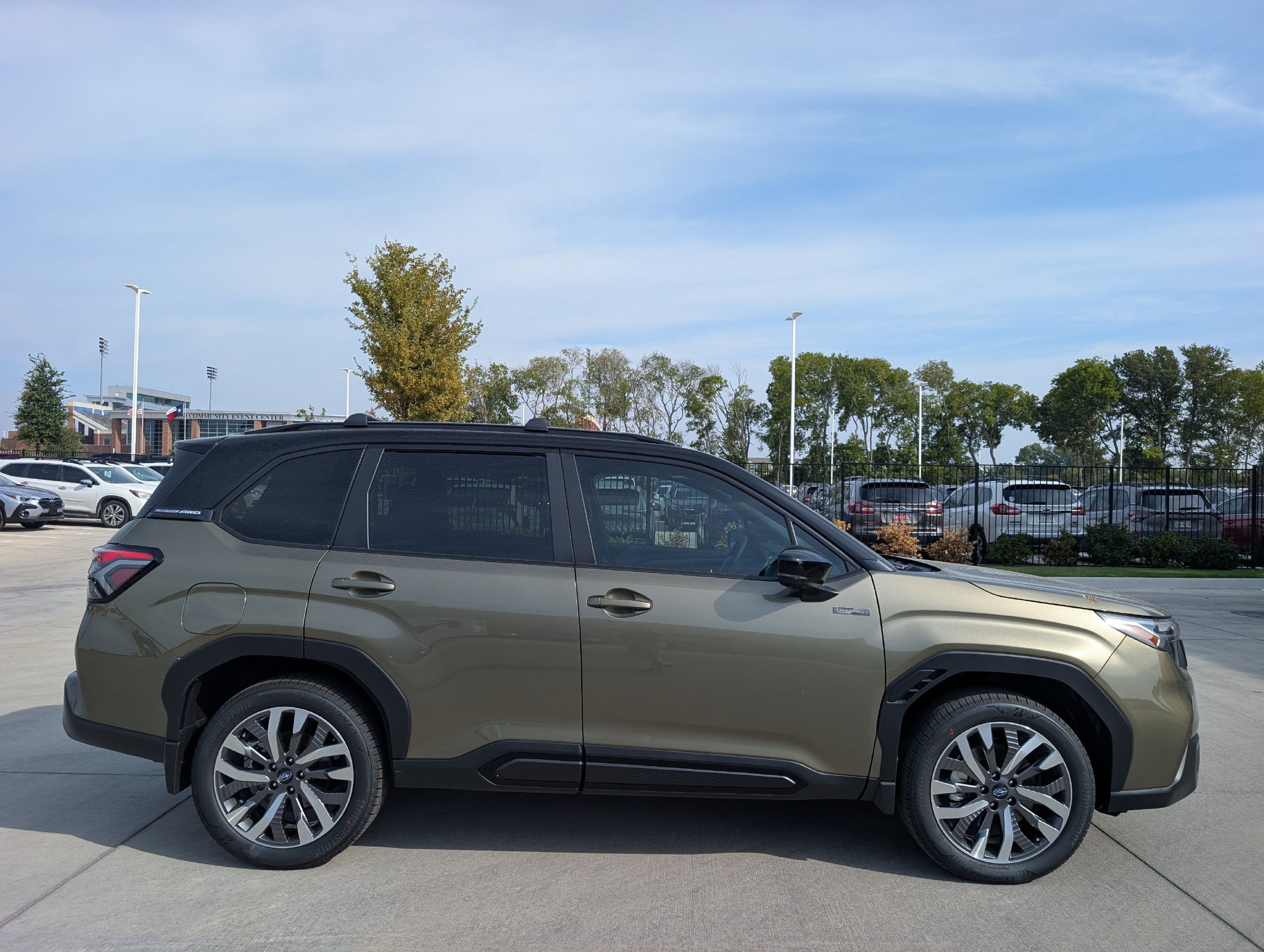 New 2026 Subaru Forester Touring AWD/4WD image 3