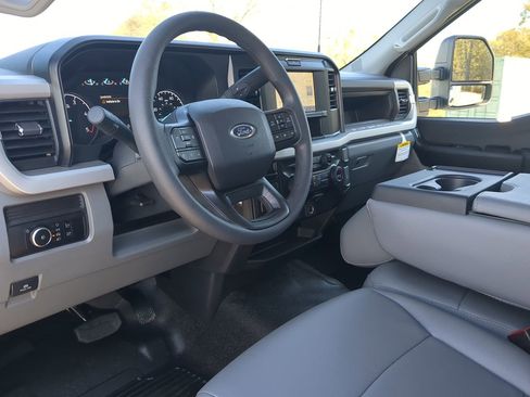 New 2026 Ford F550 2WD Regular Cab Super Duty image 13