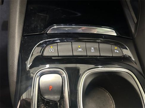 Used 2023 Buick Envision Preferred image 31