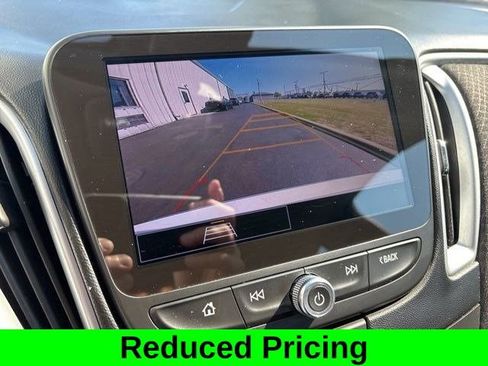 Used 2024 Chevrolet Malibu LT image 23