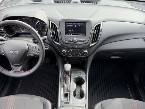 Used 2024 Chevrolet Equinox RS image 18