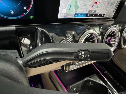 Certified 2023 Mercedes-Benz GLA 250 4MATIC image 33