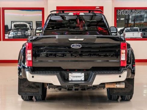 Used 2022 Ford F350 Lariat w/ Lariat Value Package image 12