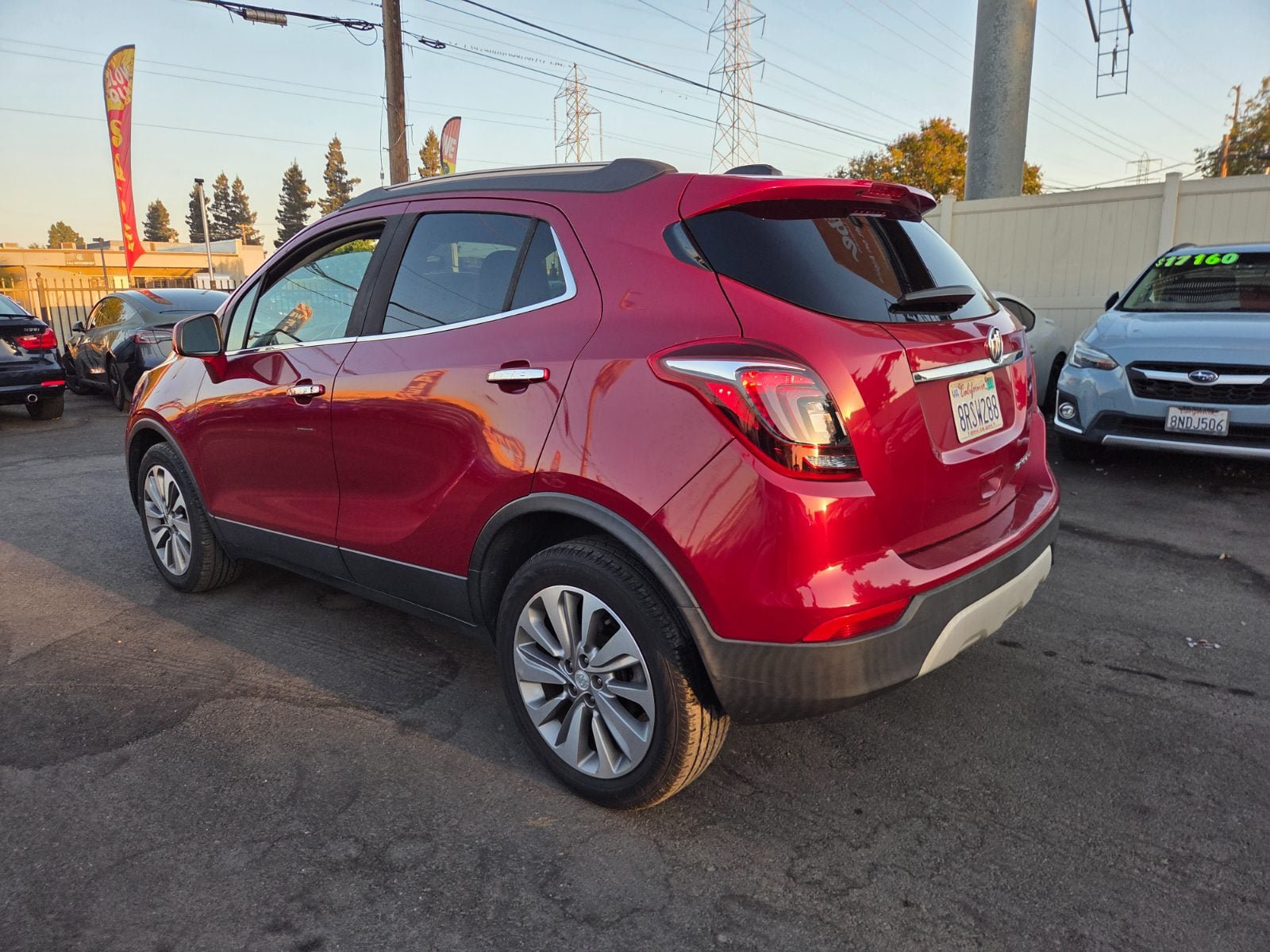 Used 2020 Buick Encore Preferred FWD image 2
