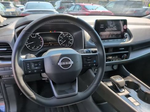Used 2026 Nissan Rogue SV AWD/4WD image 23