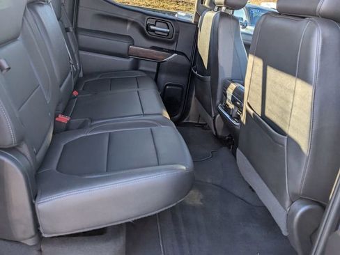 Used 2022 GMC Sierra 1500 SLT w/ SLT Premium Package image 17