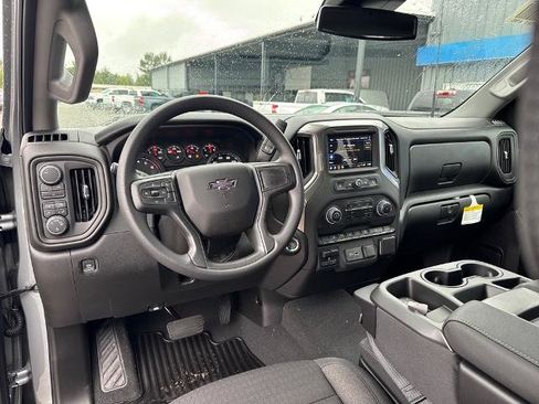 New 2025 Chevrolet Silverado 2500 Custom w/ Custom Convenience Package image 11