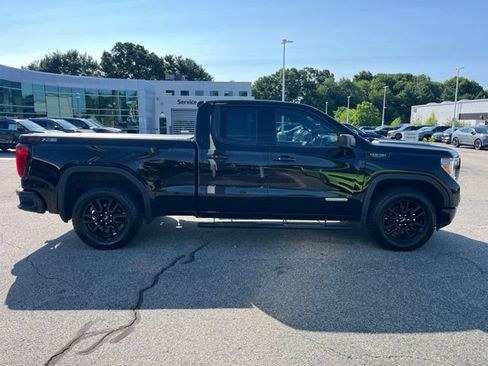 Used 2021 GMC Sierra 1500 Elevation w/ X31 Off-Road Package AWD/4WD image 2