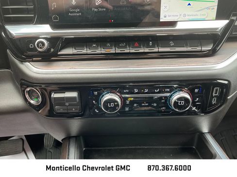 New 2026 GMC Sierra 1500 SLT AWD/4WD image 19