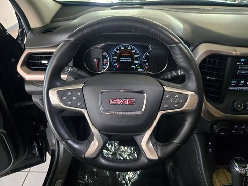 Certified 2018 GMC Acadia Denali w/ Technology Package AWD/4WD image 35