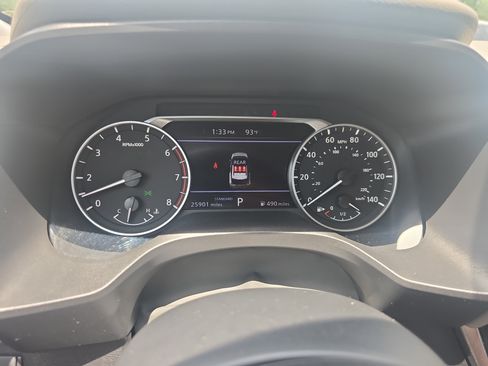 Used 2023 Nissan Rogue SL FWD image 19