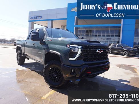 Used 2026 Chevrolet Silverado 2500 ZR2 image 1