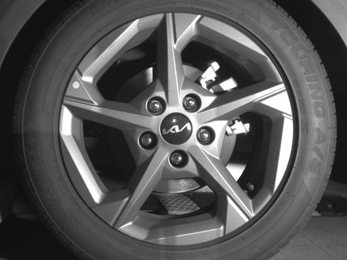 Used 2025 Kia K4 LXS image 14