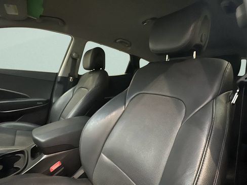 Used 2018 Hyundai Santa Fe Sport 2.0T FWD image 11