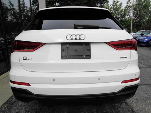 Used 2024 Audi Q3 2.0T Premium AWD/4WD image 6