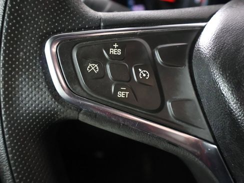 Used 2020 Chevrolet Malibu LS image 33