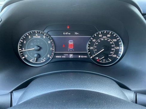 Used 2024 Nissan Armada SV AWD/4WD image 18