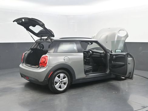 Used 2019 MINI Cooper 2-Door Hardtop FWD image 43