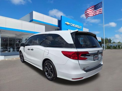 Used 2024 Honda Odyssey Elite image 5