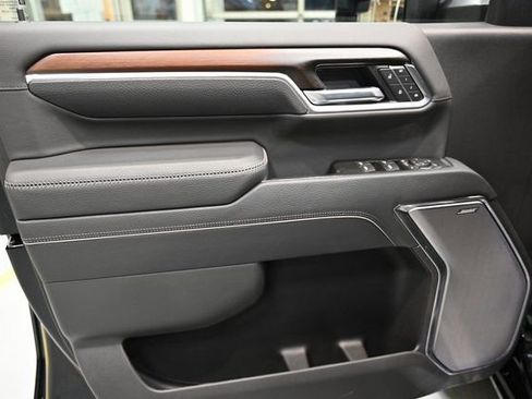 New 2026 GMC Sierra 2500 Denali w/ Denali Reserve Package image 28