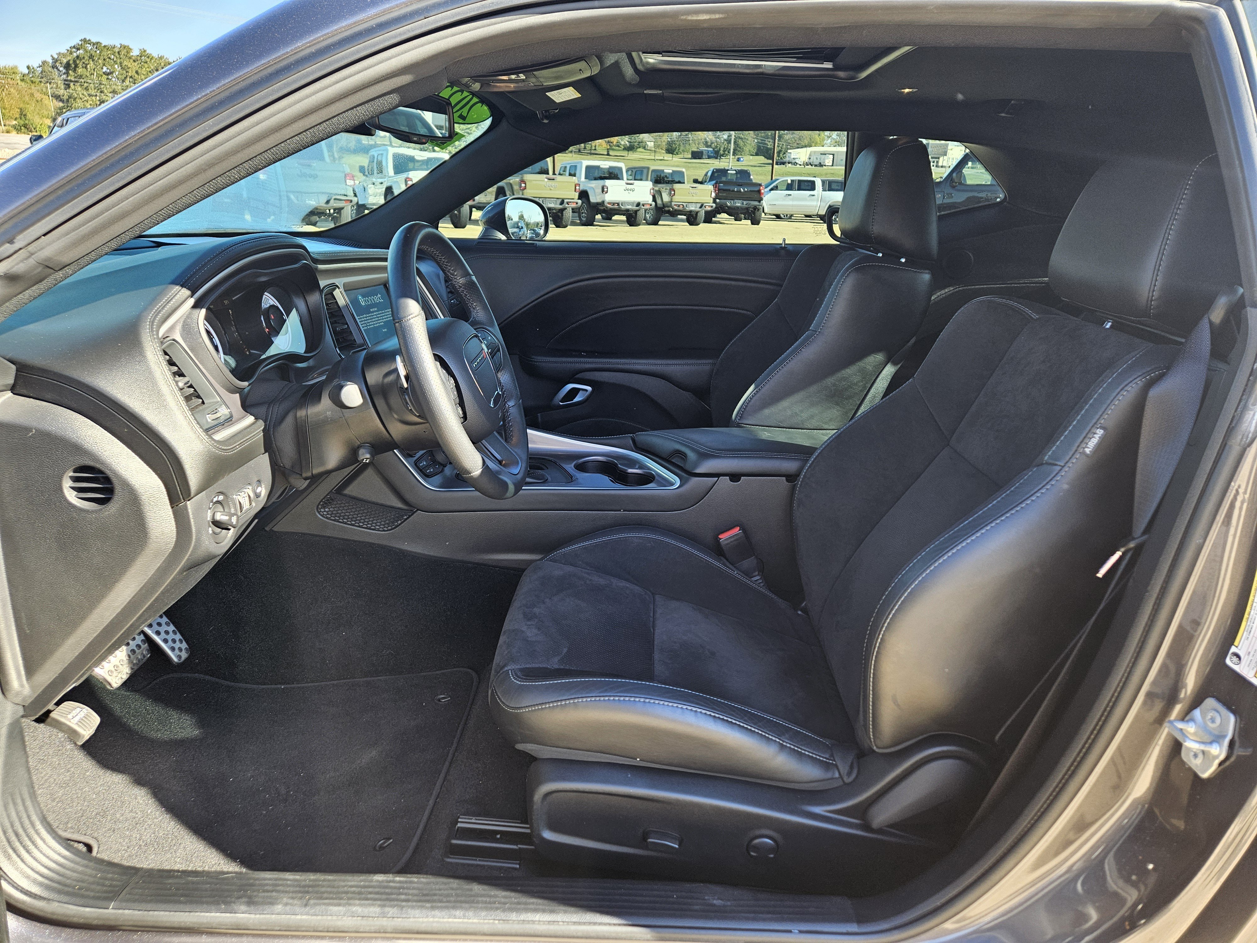 Used 2022 Dodge Challenger R/T w/ Plus Package RWD image 13