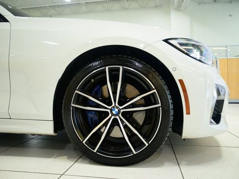 Used 2020 BMW M340i xDrive w/ Premium Package image 9