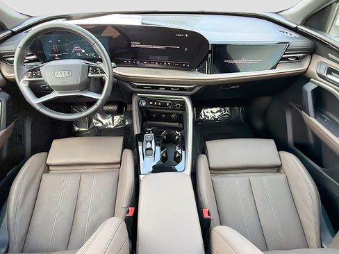 Certified 2025 Audi Q5 Prestige AWD/4WD image 15