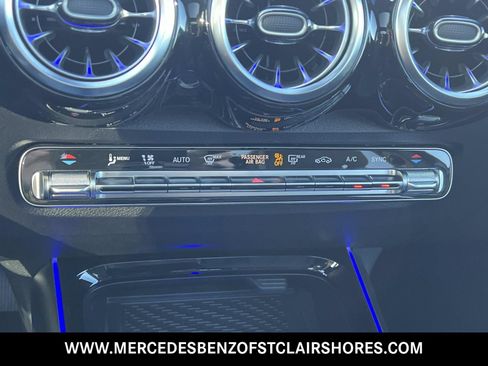 New 2026 Mercedes-Benz GLB 250 4MATIC image 26