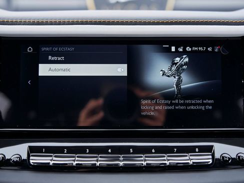 Used 2026 Rolls-Royce Cullinan AWD/4WD image 81