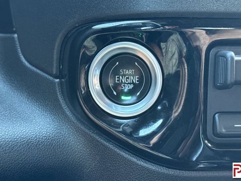 Certified 2023 Chevrolet Silverado 1500 RST image 31