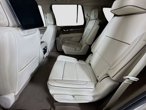 Used 2024 GMC Yukon Denali w/ Advanced Technology Package image 26