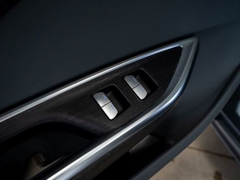 Used 2024 Lucid Air Pure RWD image 28