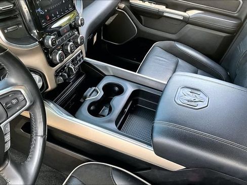 Used 2021 RAM 1500 Laramie AWD/4WD image 18