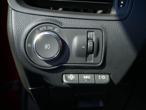 Used 2019 Buick Envision Premium w/ Driver Confidence Package image 28