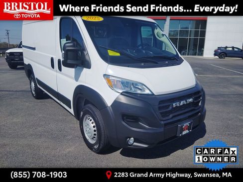 Used 2025 RAM ProMaster 2500 w/ Convenience Group FWD image 1