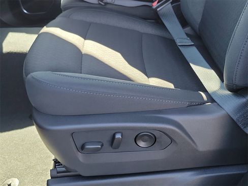 New 2026 Chevrolet Silverado 1500 LT image 16