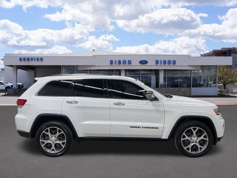 Used 2020 Jeep Grand Cherokee Limited image 2