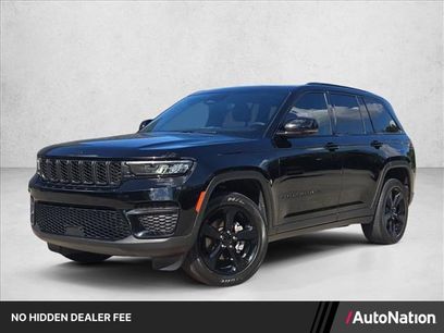 Used 2023 Jeep Grand Cherokee Altitude