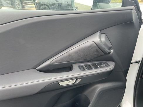 New 2026 Lexus TX 500h AWD image 12