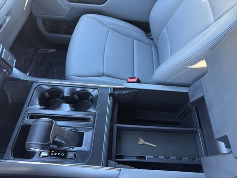 New 2025 Ford F150 Lightning Flash image 31